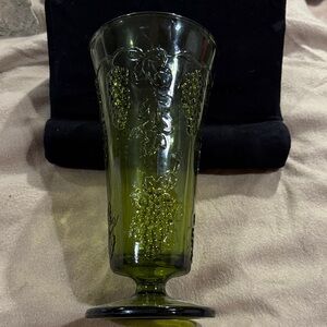 Vintage Indiana glass vase